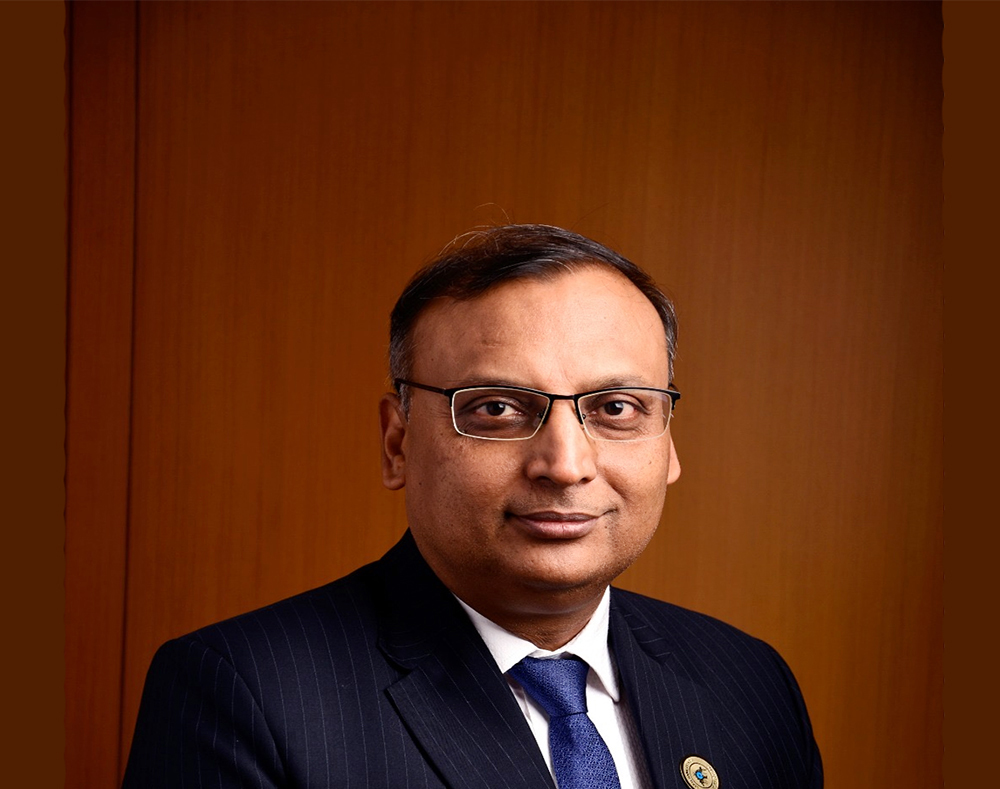 Ravi Ranjan takes over as MD, SBI